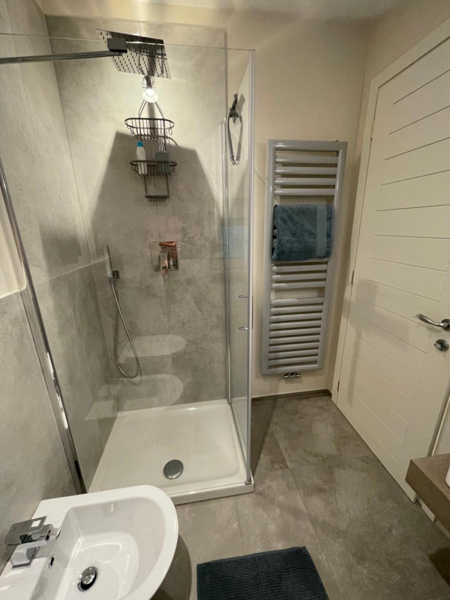 Appartement La Casina Di Oscar Ad Ao V Combe Vda Quart 0014 E 00I6 Extérieur photo